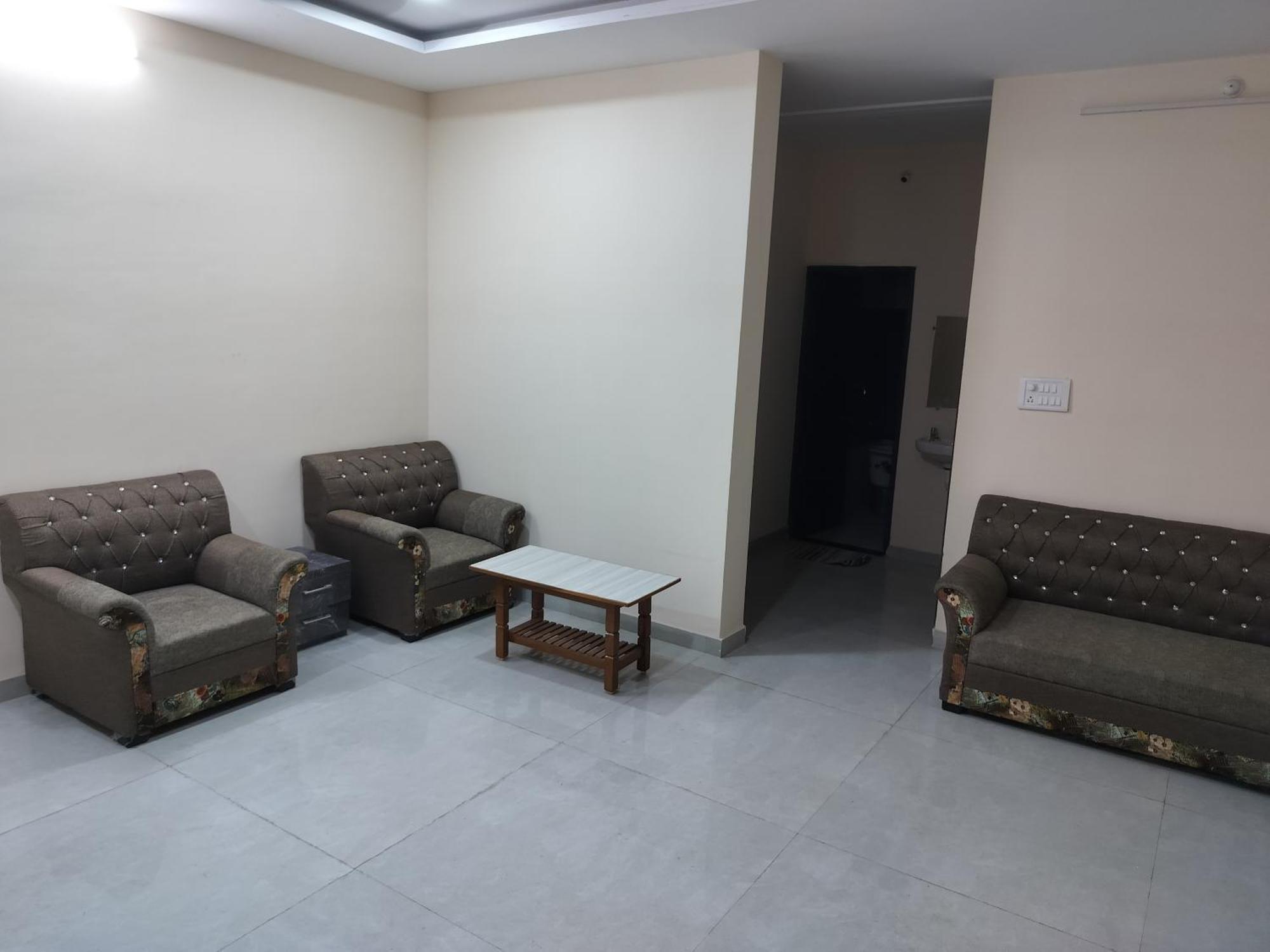 Shiv Shakti Homestay Ujjain Exterior foto